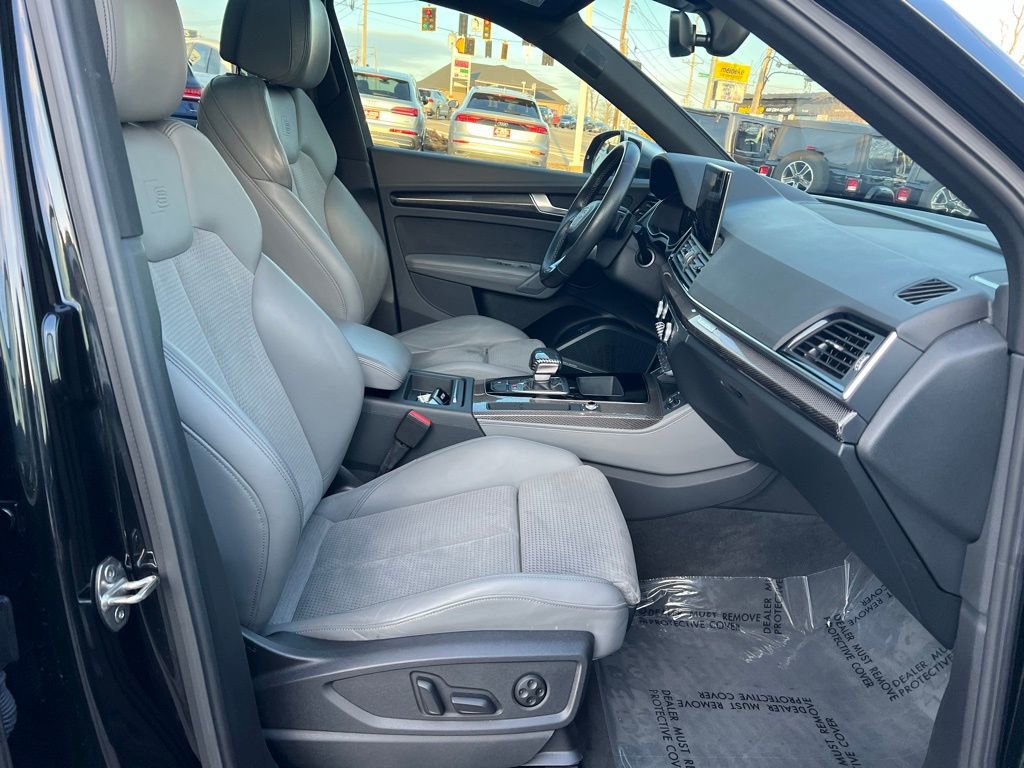 Used 2022 Audi SQ5 Premium Plus image 30