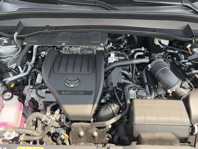 Used 2025 Toyota Grand Highlander AWD Hybrid image 37