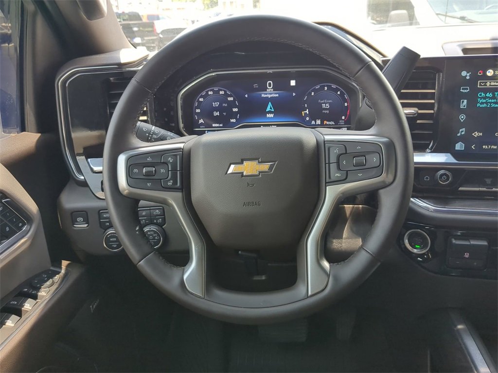 Used 2025 Chevrolet Silverado 2500 LTZ w/ LTZ Premium Package image 24