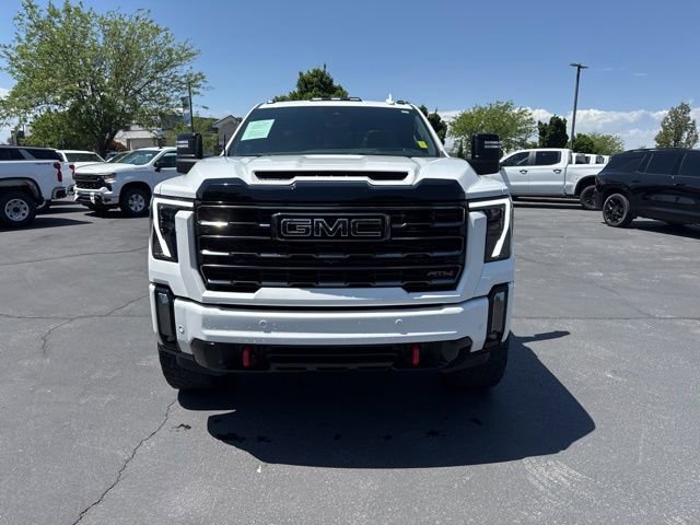 Used 2024 GMC Sierra 3500 AT4 w/ AT4 Premium Plus Package AWD/4WD image 2