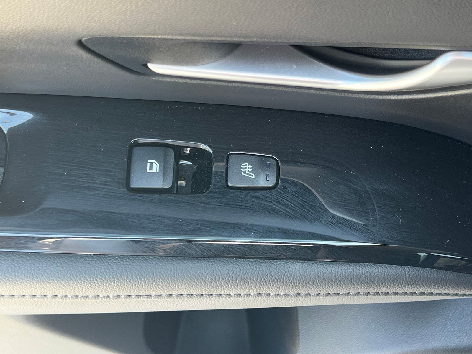 Certified 2024 Hyundai Tucson Limited FWD image 18