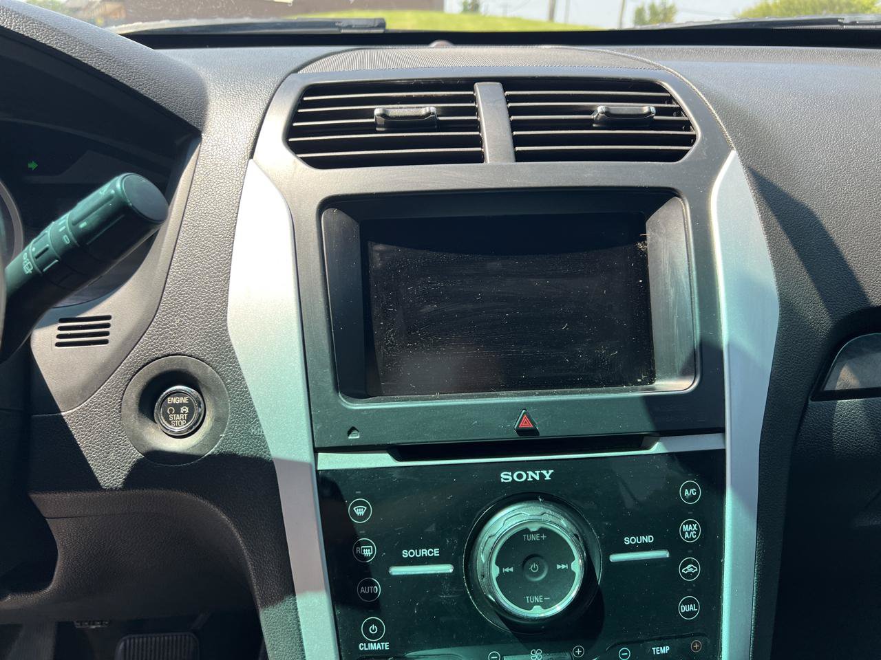 Used 2015 Ford Explorer Limited AWD/4WD image 22