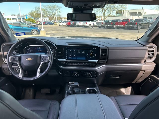 Used 2024 Chevrolet Silverado 1500 LTZ w/ LTZ Convenience Package II AWD/4WD image 11