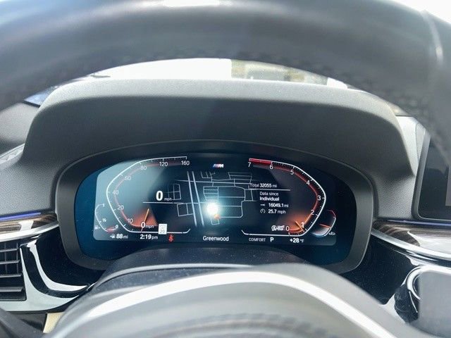 Used 2021 BMW 530i xDrive w/ M Sport Package image 4