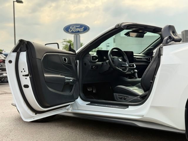Used 2024 Ford Mustang Premium RWD image 10