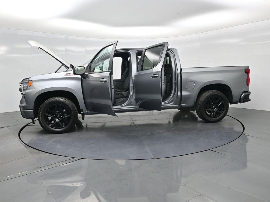 Used 2025 Chevrolet Silverado 1500 RST w/ Convenience Package II image 40