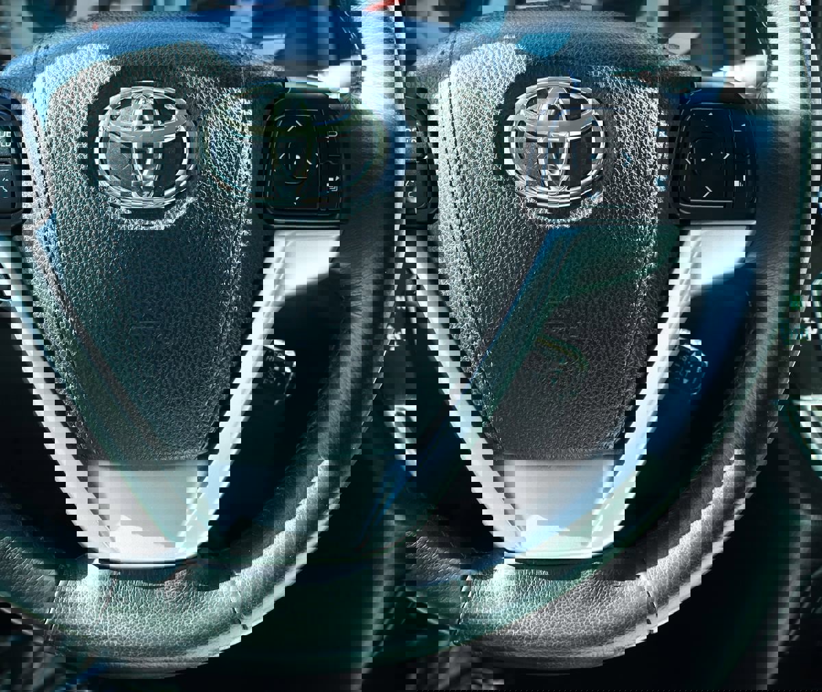 Used 2017 Toyota Sienna SE Premium image 60