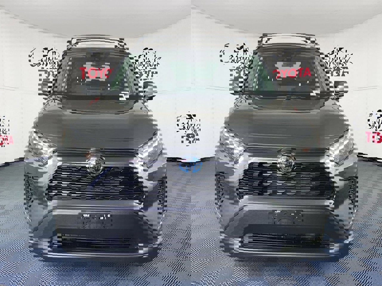 Used 2024 Toyota RAV4 LE image 3