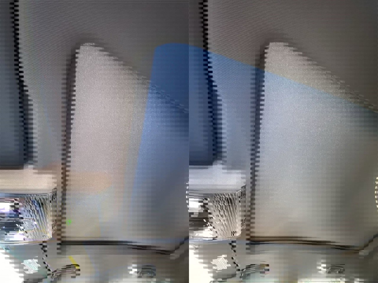 New 2026 Volkswagen Tiguan SE R-Line image 18