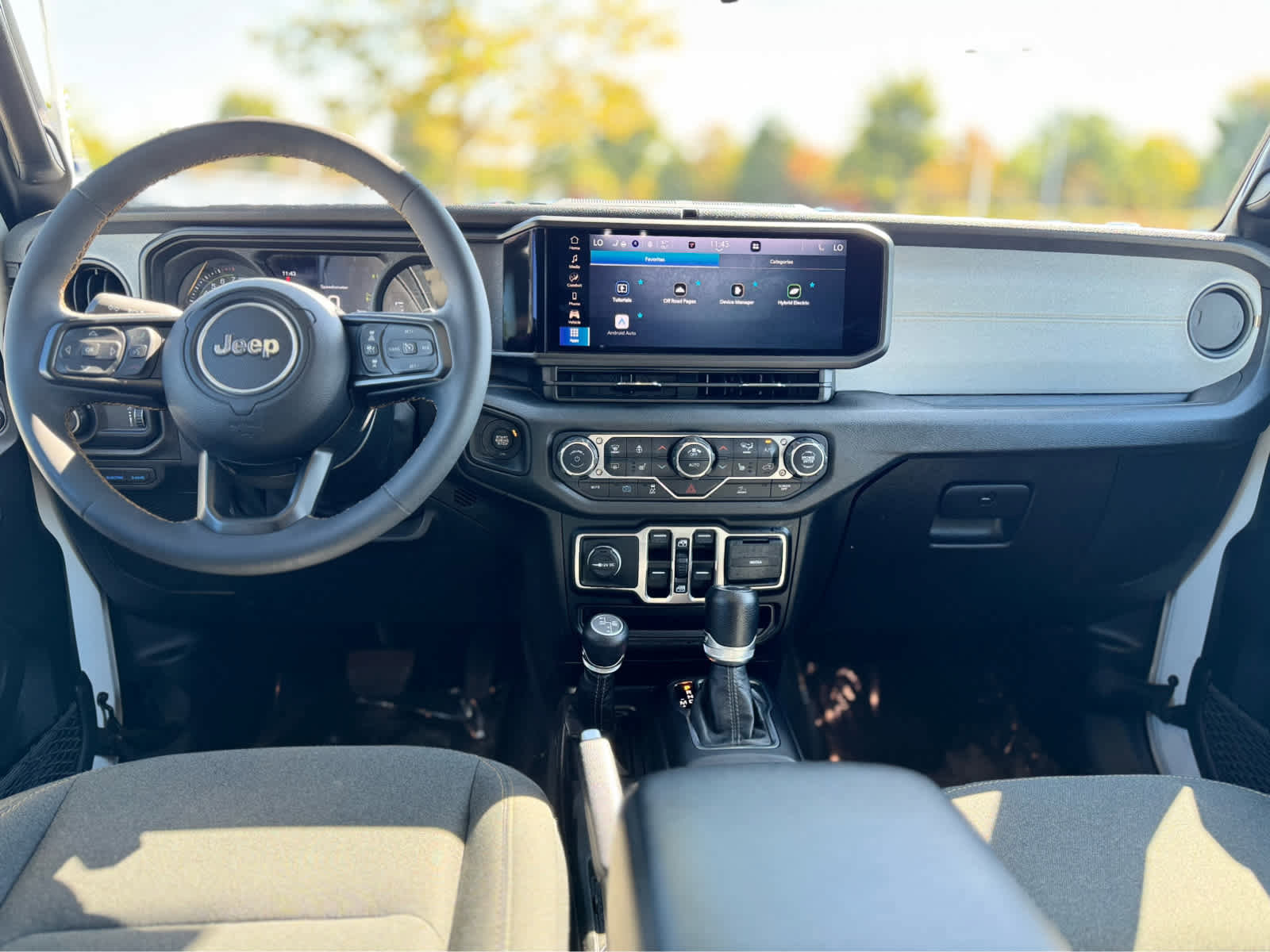 Used 2024 Jeep Wrangler Sport S w/ Convenience Group image 11