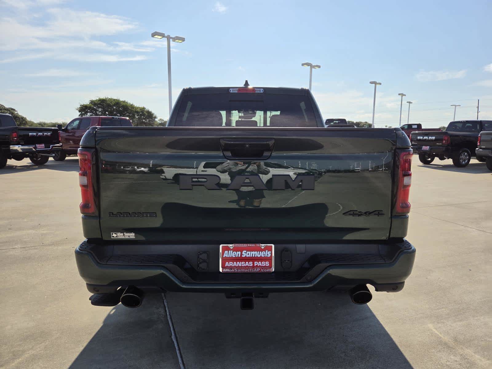 New 2027 RAM 1500 Laramie w/ Night Edition AWD/4WD image 4