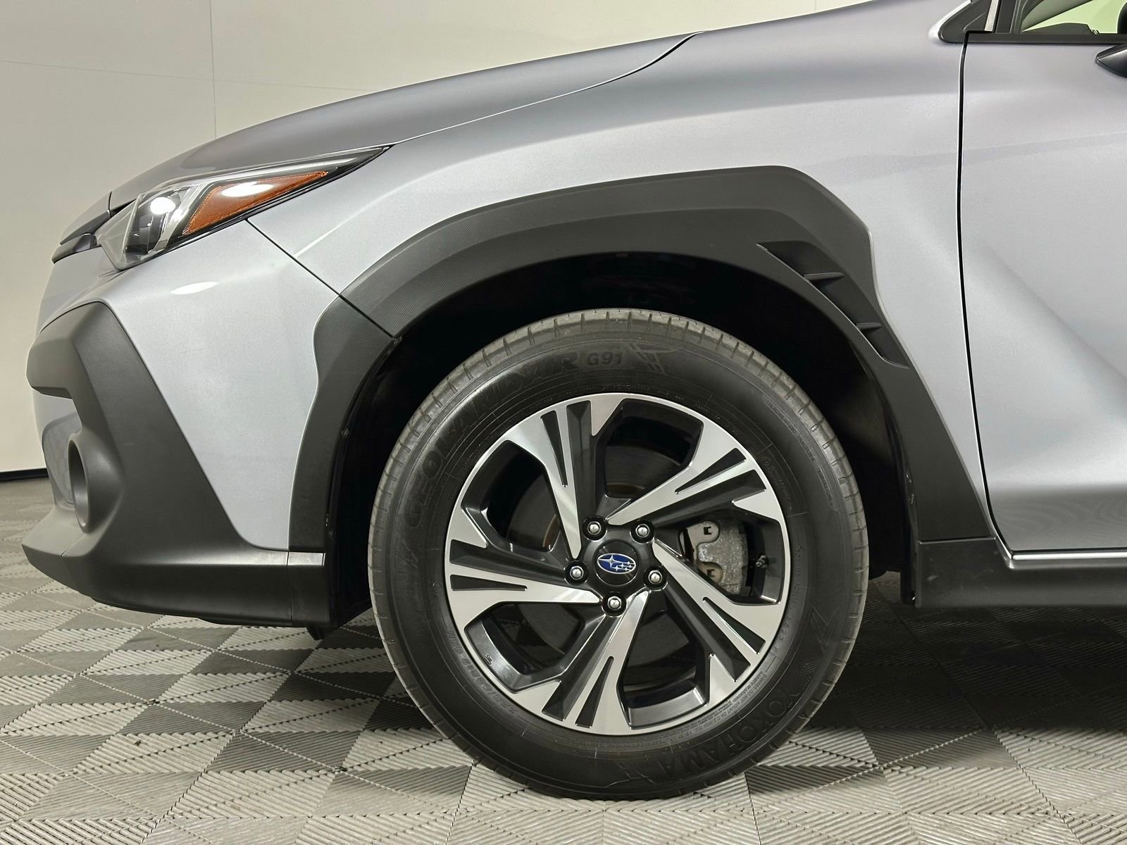 Used 2024 Subaru Crosstrek 2.0i Premium AWD/4WD image 8