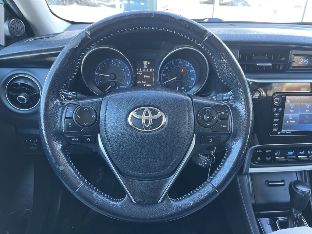 Used 2018 Toyota Corolla iM image 12