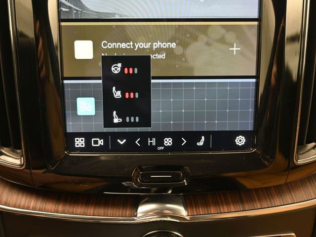 Used 2023 Volvo XC60 B6 Ultimate w/ Climate Package image 24