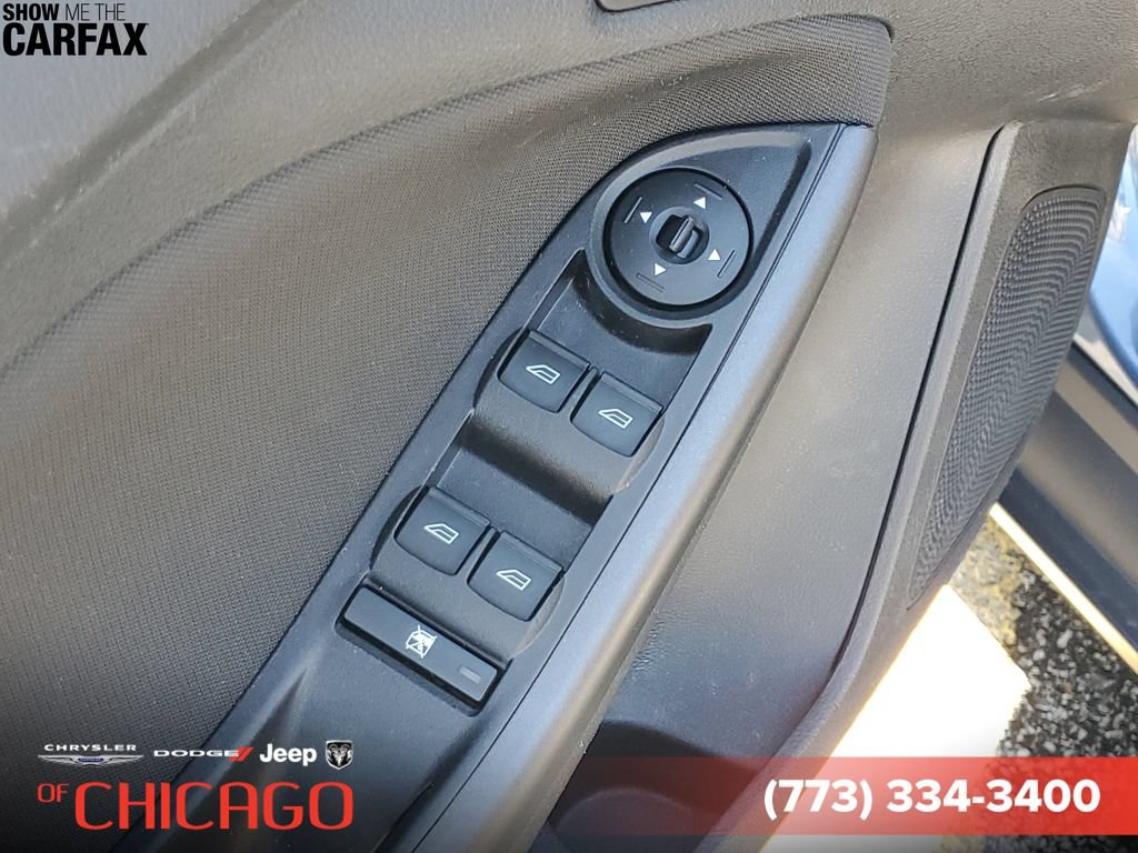 Used 2018 Ford Focus SEL w/ Cold Weather Package FWD image 20