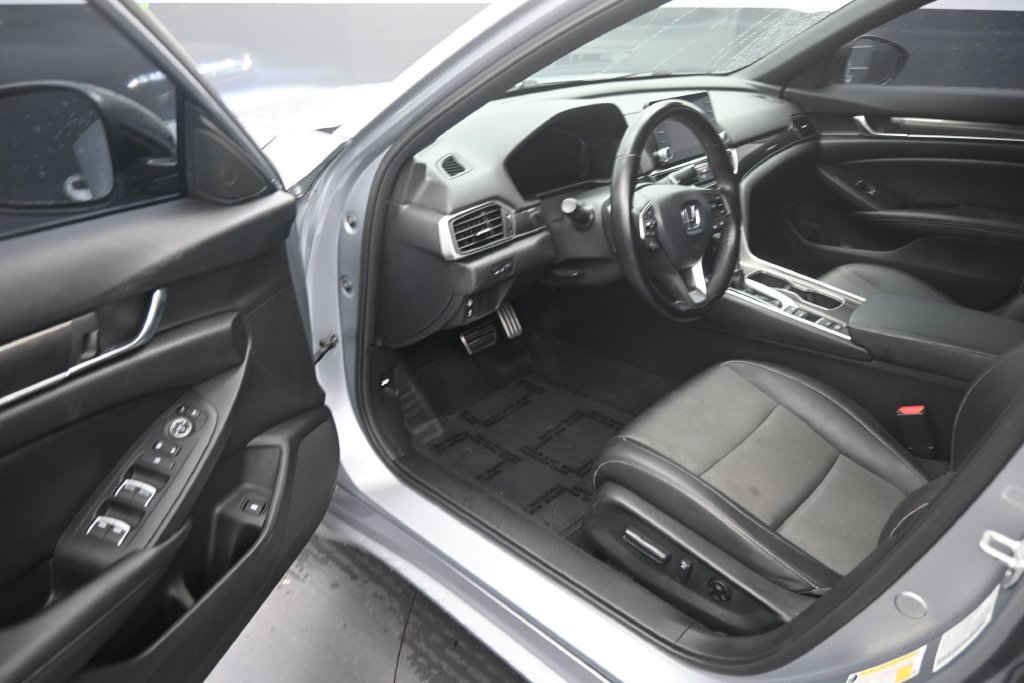Used 2022 Honda Accord Sport image 10