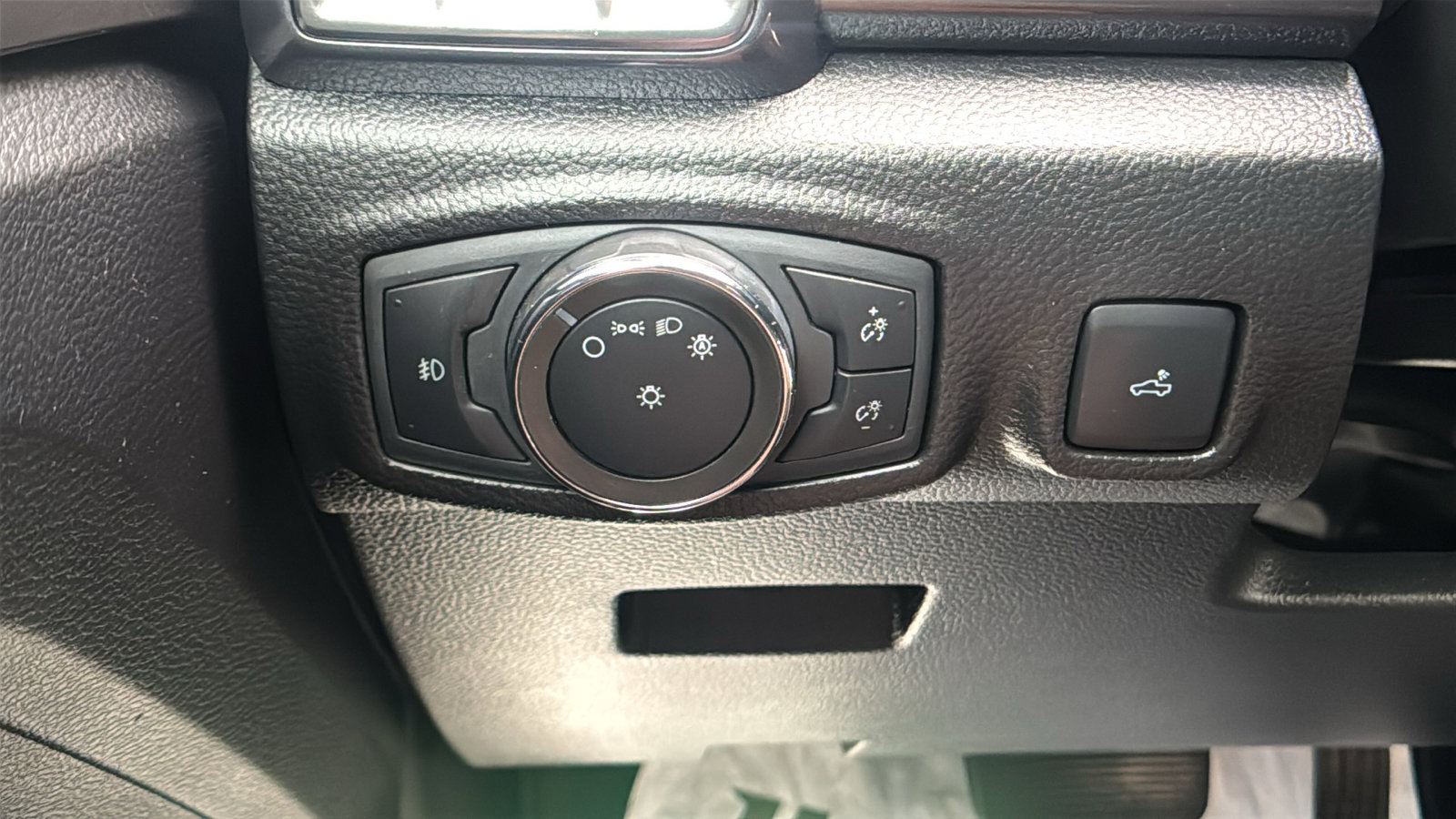 Used 2020 Ford Ranger Lariat w/ Trailer Tow Package image 35