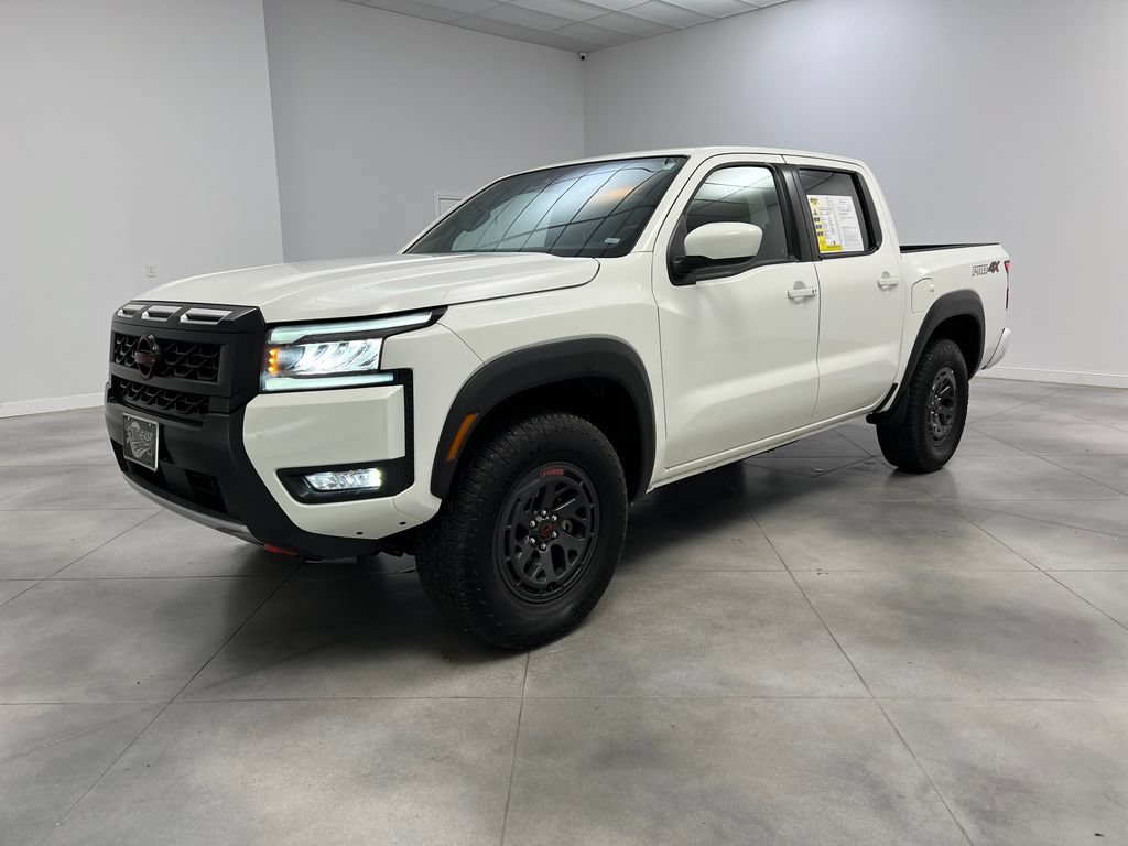 Used 2026 Nissan Frontier PRO-4X AWD/4WD image 4