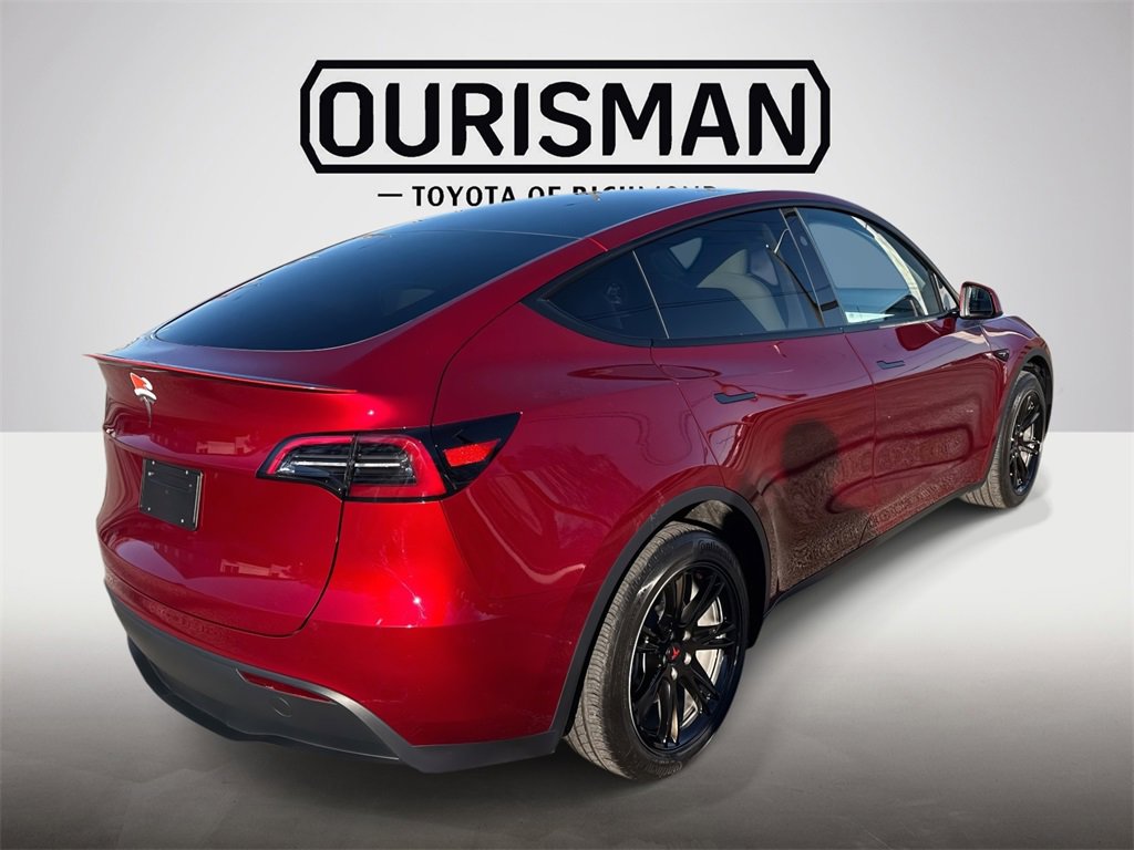 Used 2024 Tesla Model Y Long Range image 7