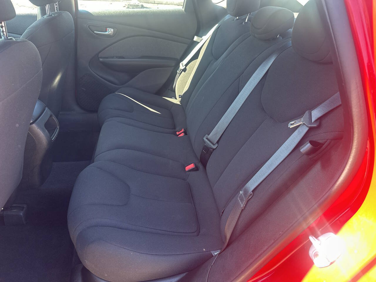 Used 2013 Dodge Dart SE w/ Value Group FWD image 18