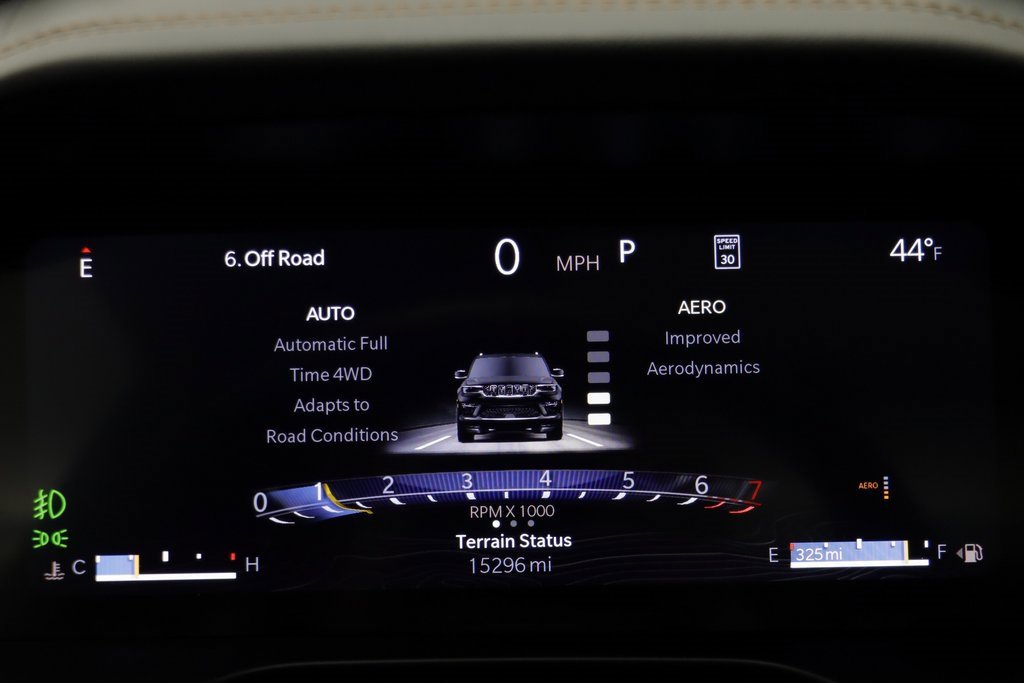 Used 2025 Jeep Grand Cherokee Summit image 8