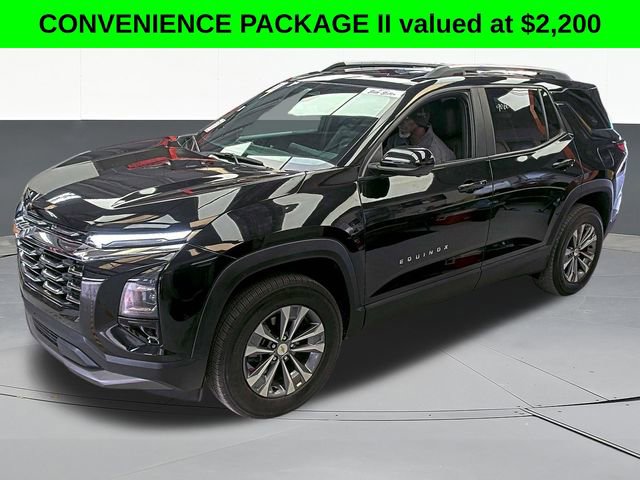 Used 2025 Chevrolet Equinox LT w/ Convenience Package II image 2