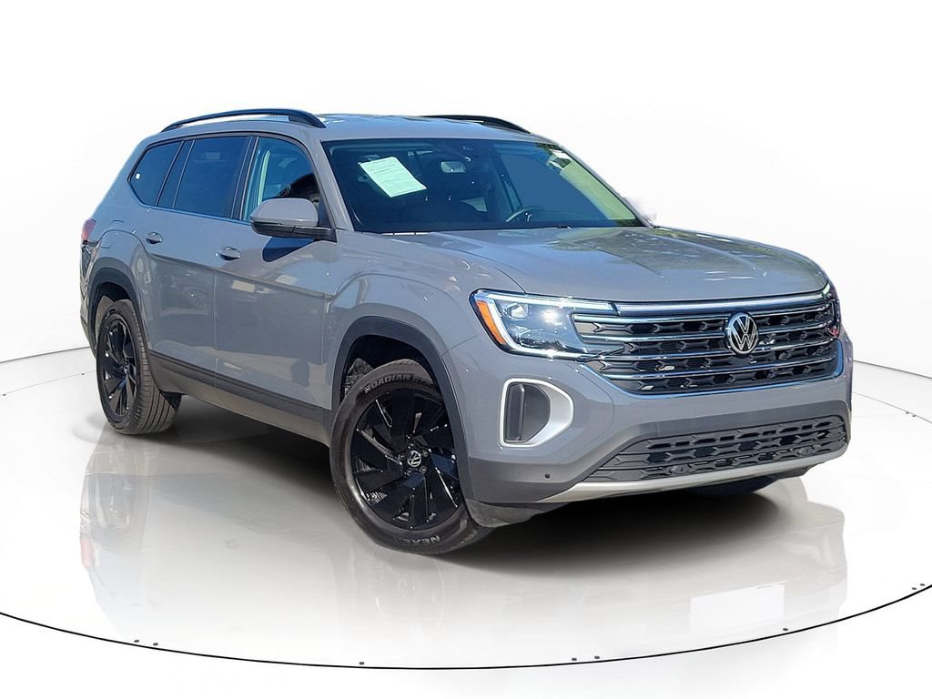 Used 2026 Volkswagen Atlas SE AWD/4WD image 1