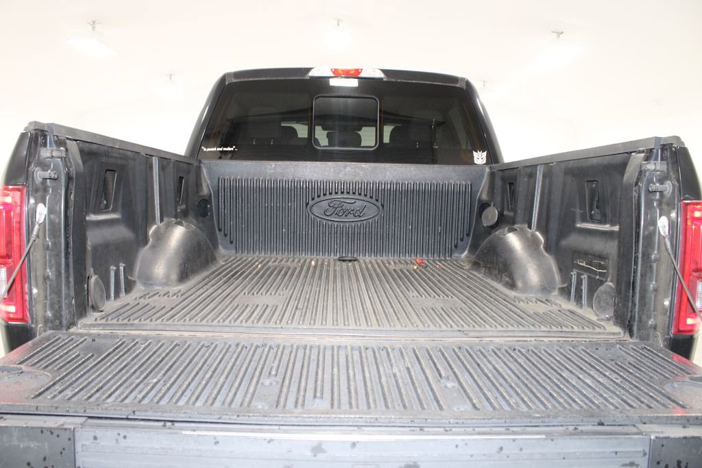 Used 2016 Ford F150 Lariat image 14