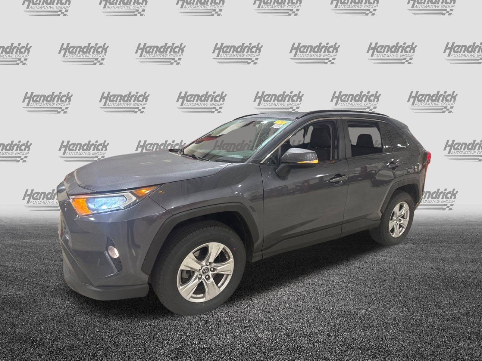 Used 2019 Toyota RAV4 XLE w/ Convenience Package AWD/4WD image 3