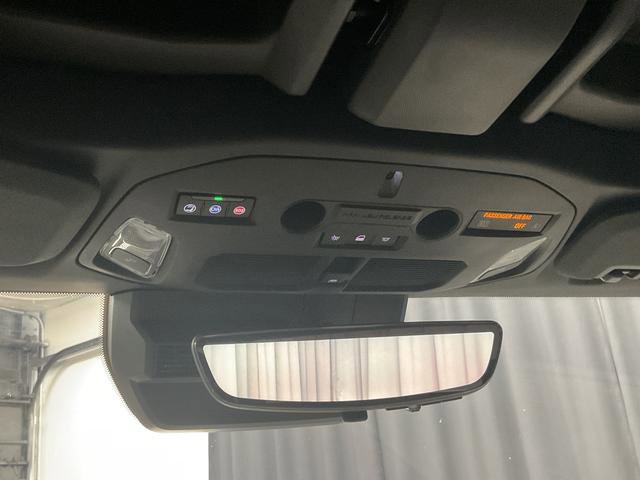 Used 2025 GMC Hummer EV 2X image 26