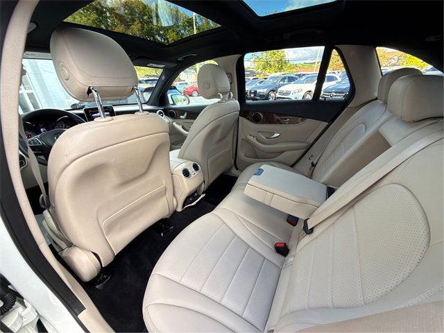 Used 2018 Mercedes-Benz GLC 300 4MATIC w/ Premium Package image 36