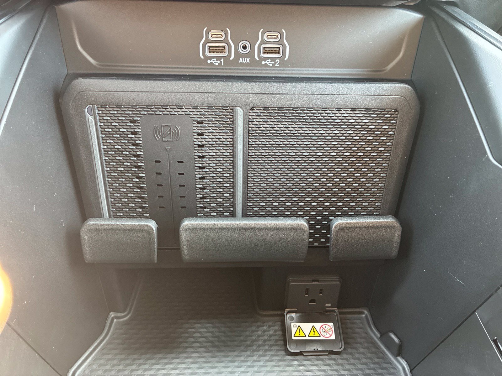New 2027 RAM 1500 Laramie AWD/4WD image 35