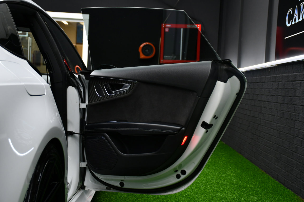 Used 2017 Audi RS 7 Performance image 40