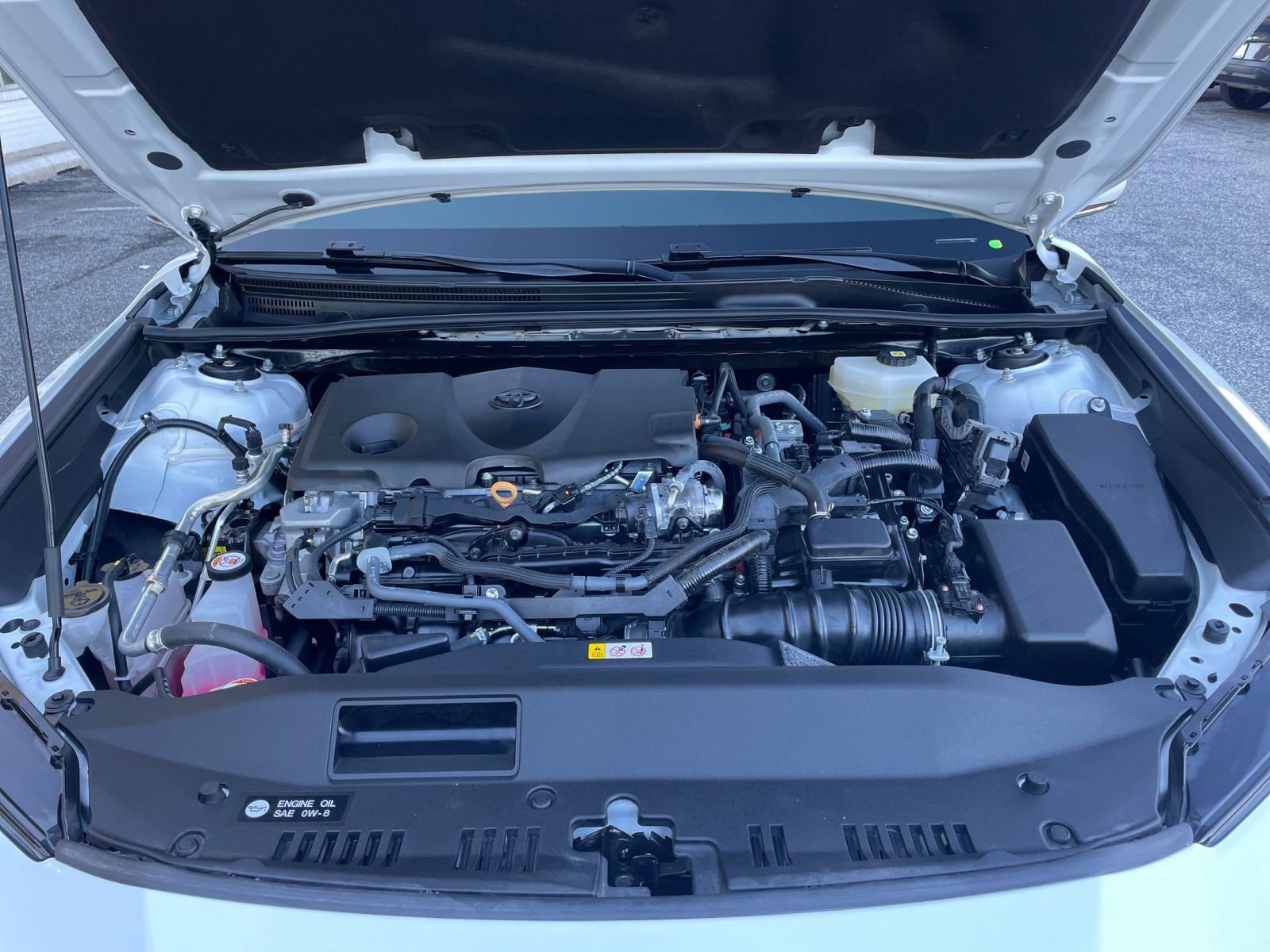 Used 2025 Toyota Camry LE image 31