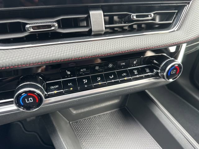 New 2026 Chevrolet Equinox RS image 25