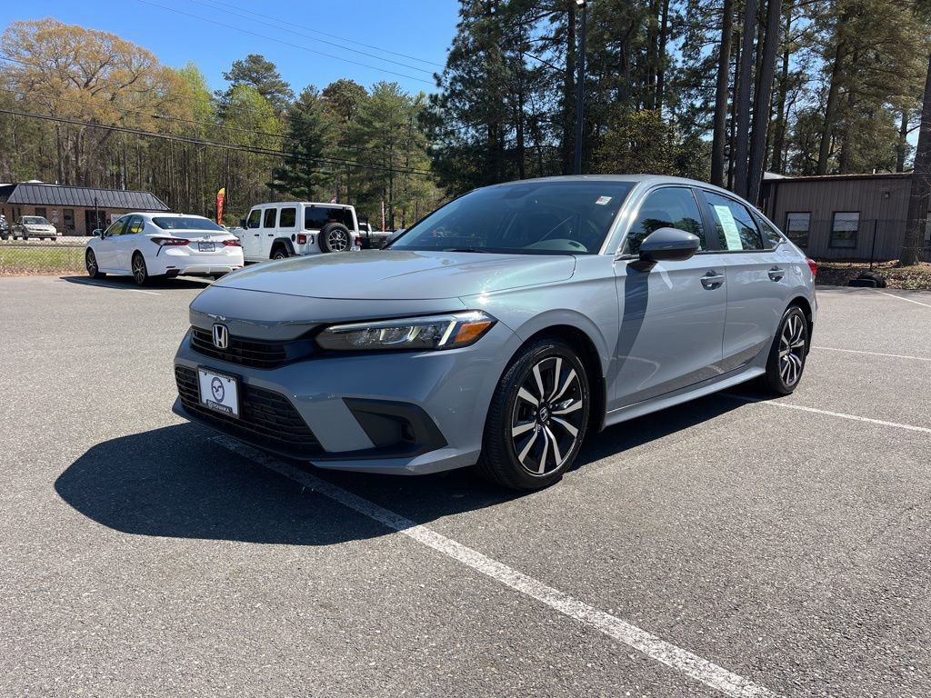 Used 2024 Honda Civic EX image 2