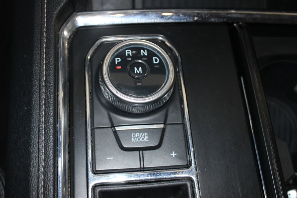 Used 2023 Ford Expedition XLT image 45