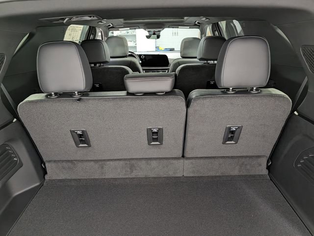 New 2026 Chevrolet Traverse High Country image 15