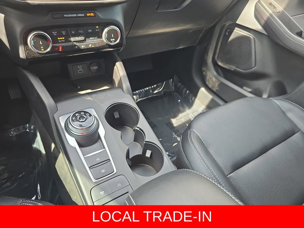 Used 2022 Ford Escape SEL w/ Technology Package image 26