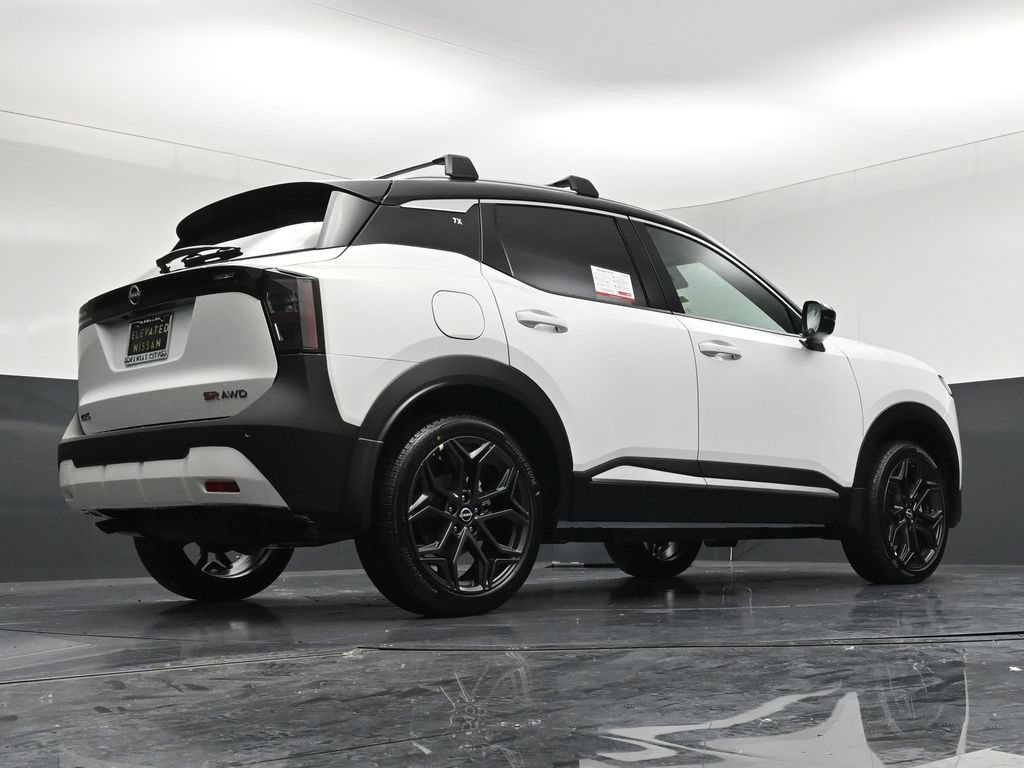 New 2026 Nissan Kicks SR AWD/4WD image 28