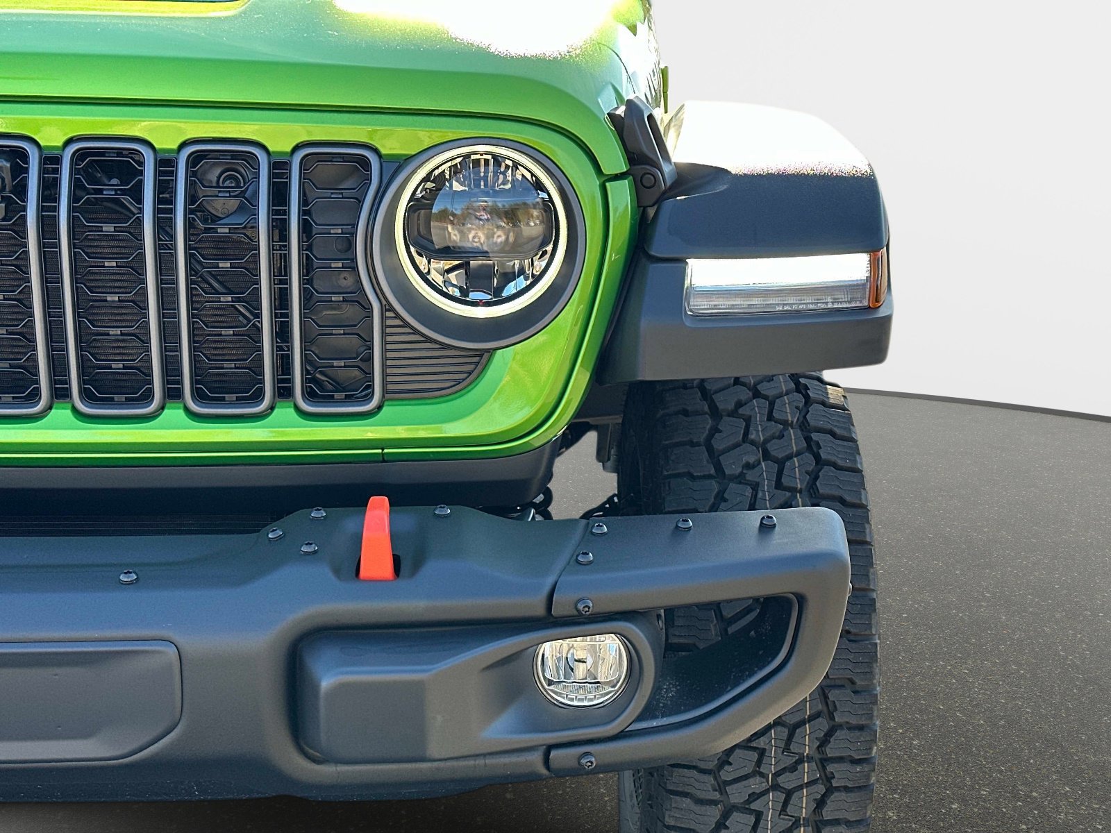 New 2026 Jeep Gladiator Mojave w/ Steel Bumper Group image 10