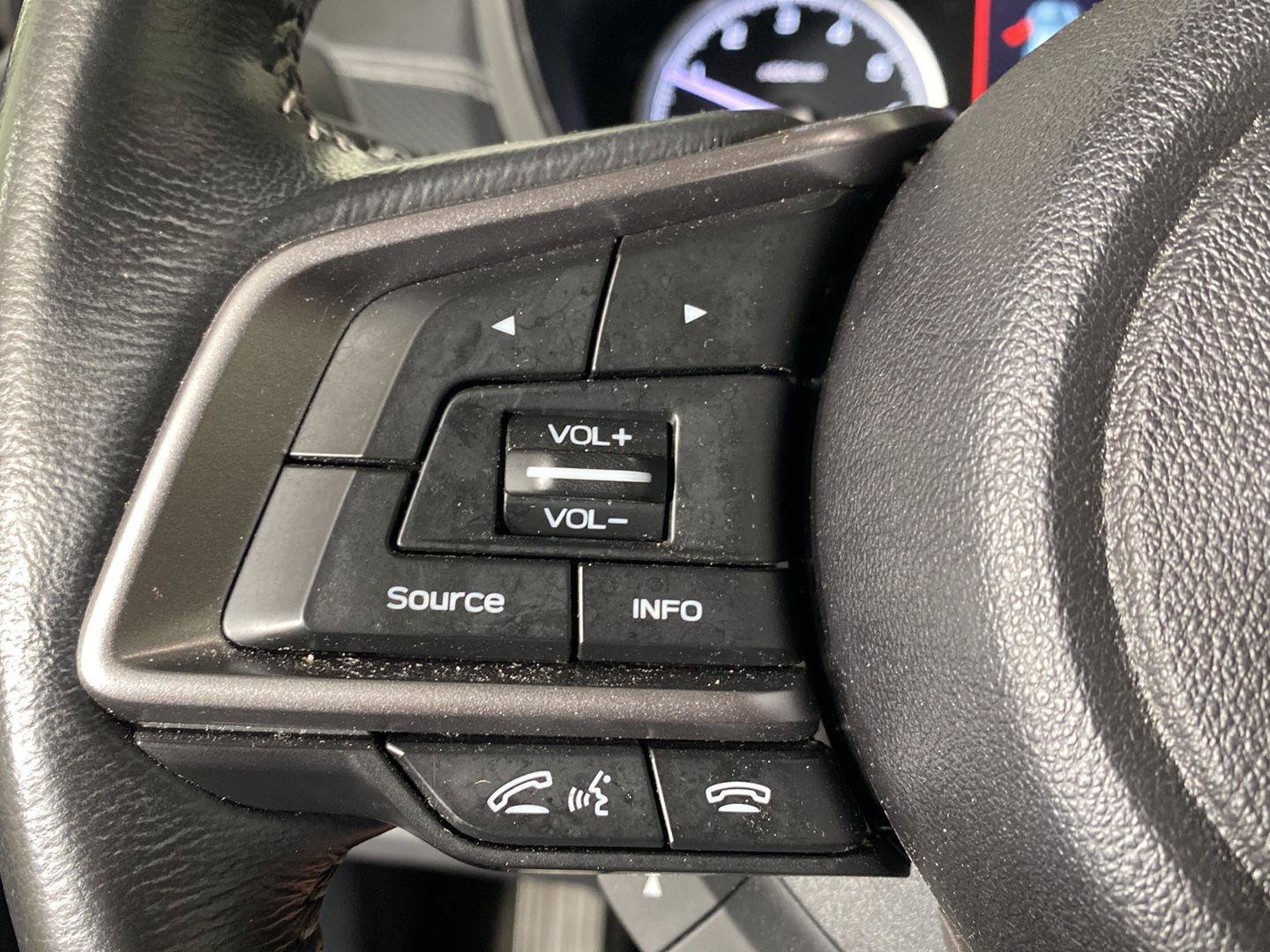 Used 2023 Subaru Forester Premium AWD/4WD image 24