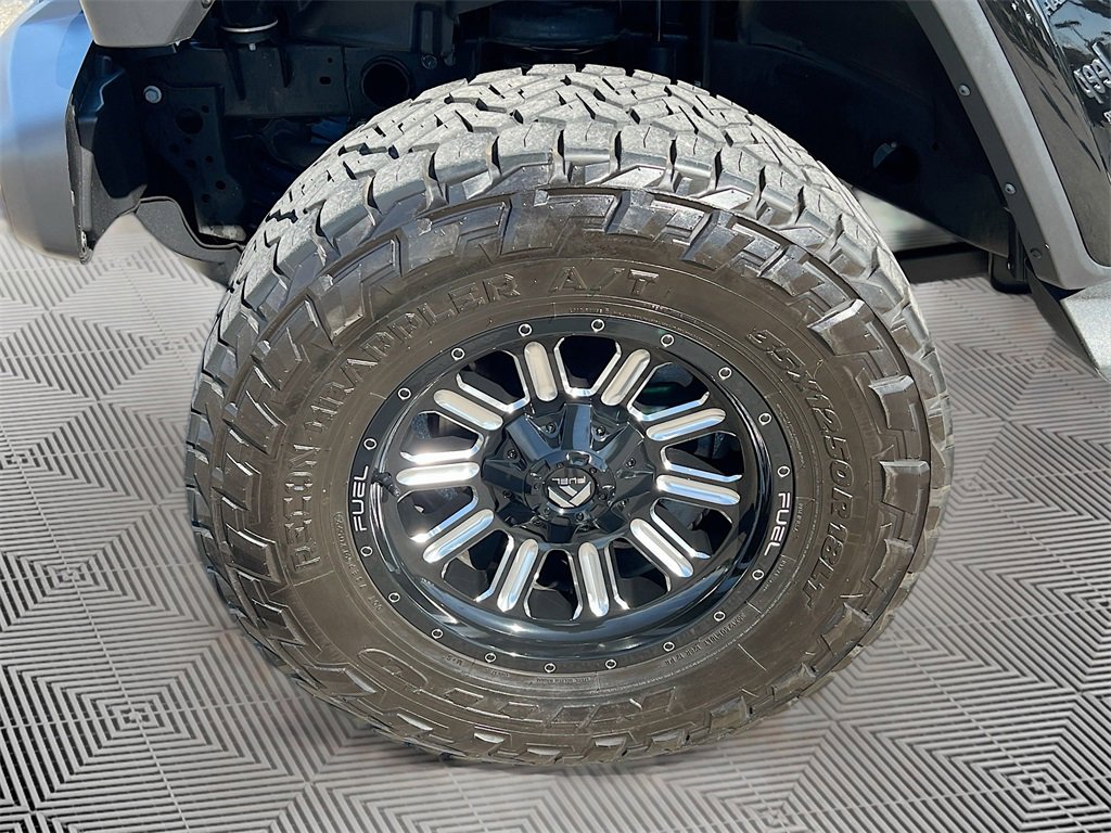 Used 2022 Jeep Wrangler Unlimited Sahara w/ LED Lighting Group image 31