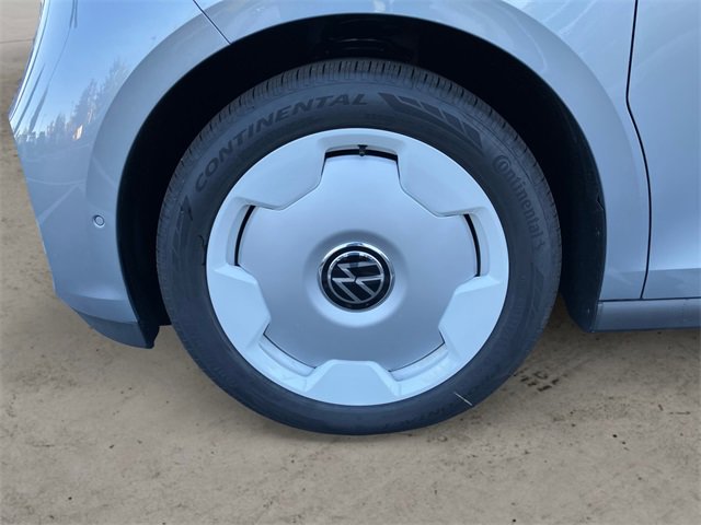New 2025 Volkswagen ID. Buzz 1st Edition image 13