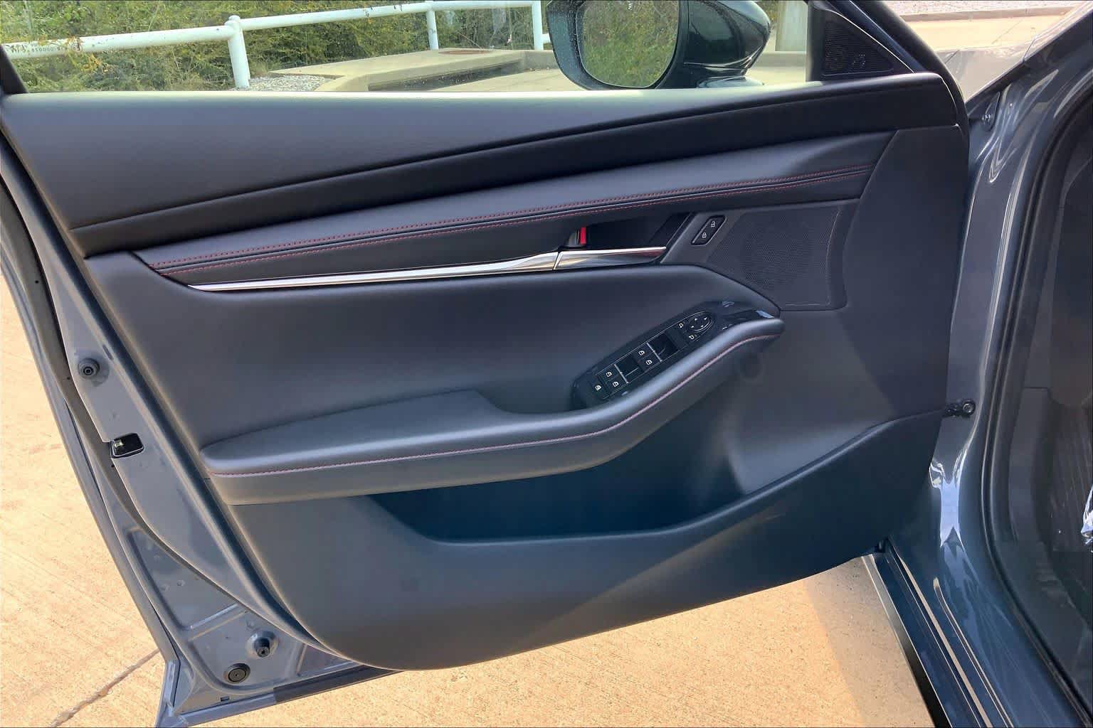 New 2026 MAZDA MAZDA3 Carbon AWD/4WD image 10