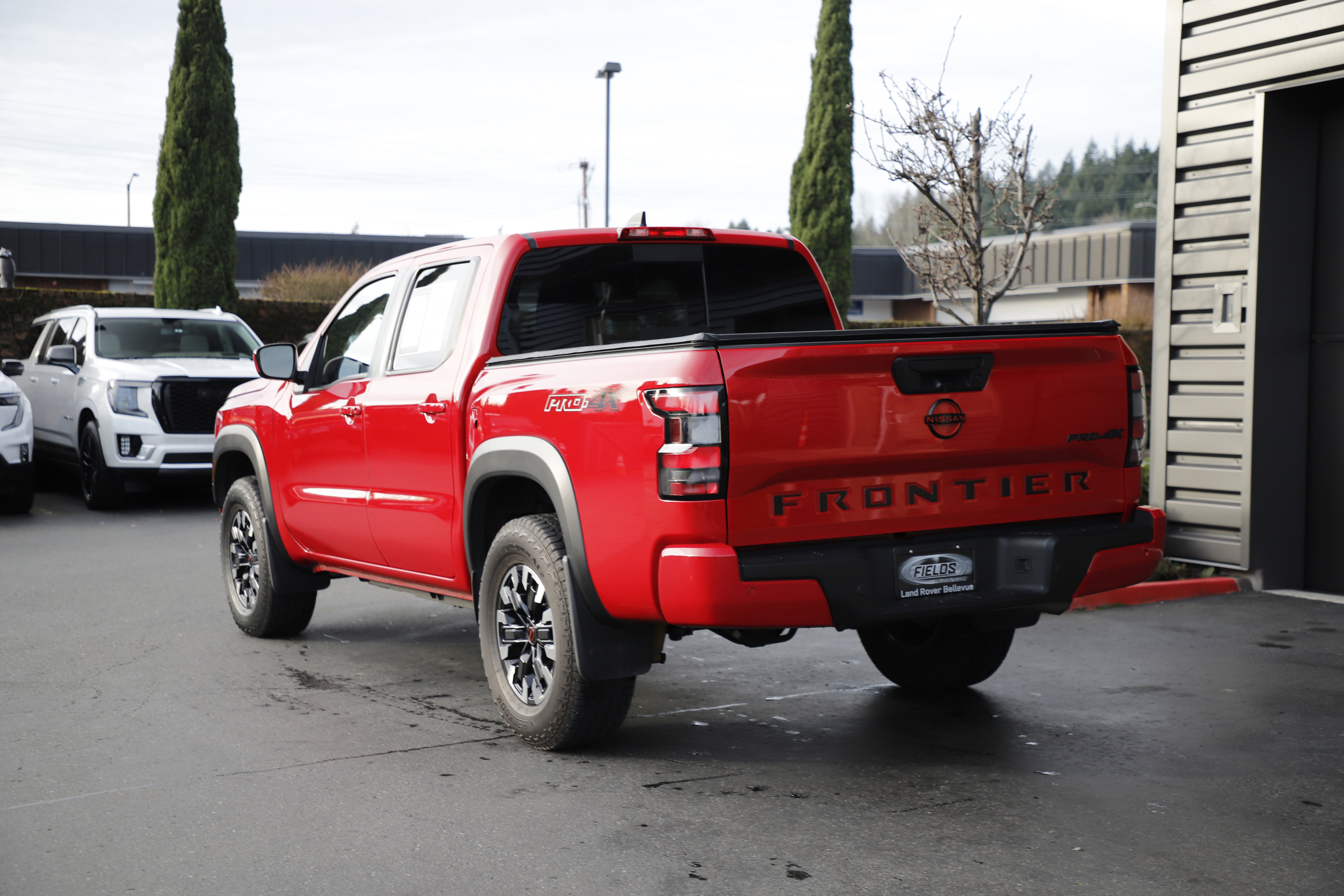 Used 2024 Nissan Frontier PRO-4X w/ Technology Package image 6