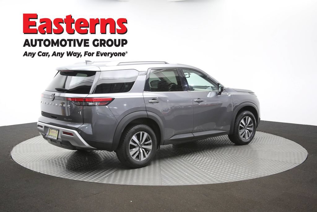 Used 2022 Nissan Pathfinder SL AWD/4WD image 42