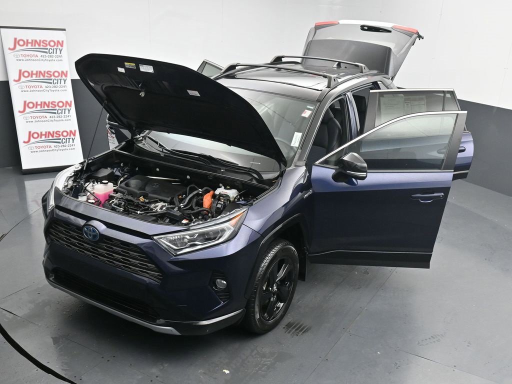 Used 2021 Toyota RAV4 XSE image 44