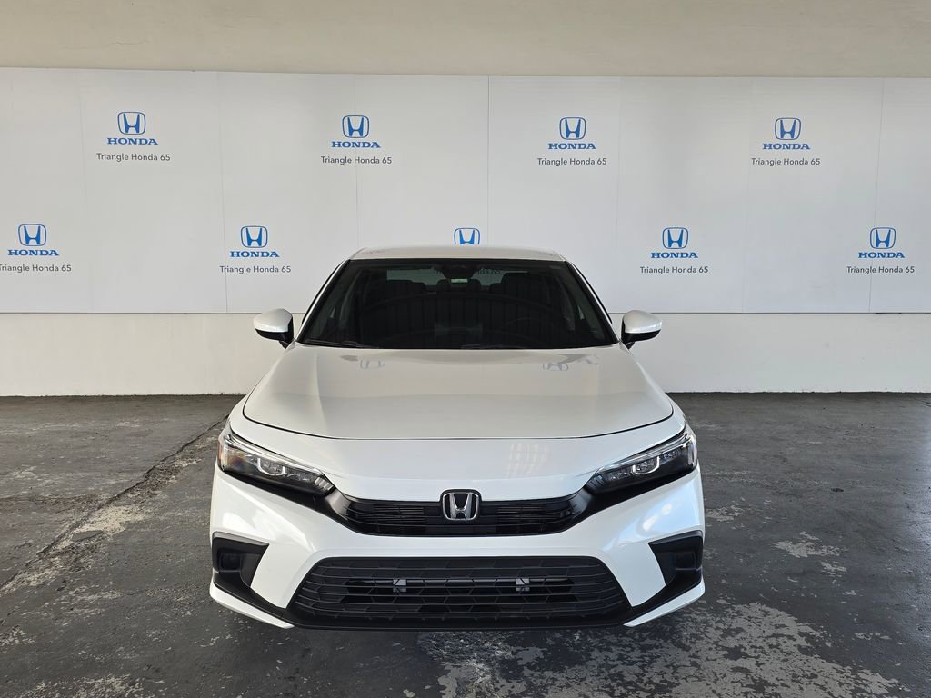 Used 2023 Honda Civic LX image 2