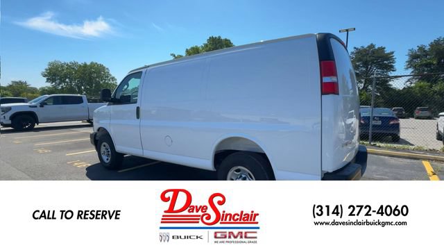 New 2026 GMC Savana 2500 RWD image 6